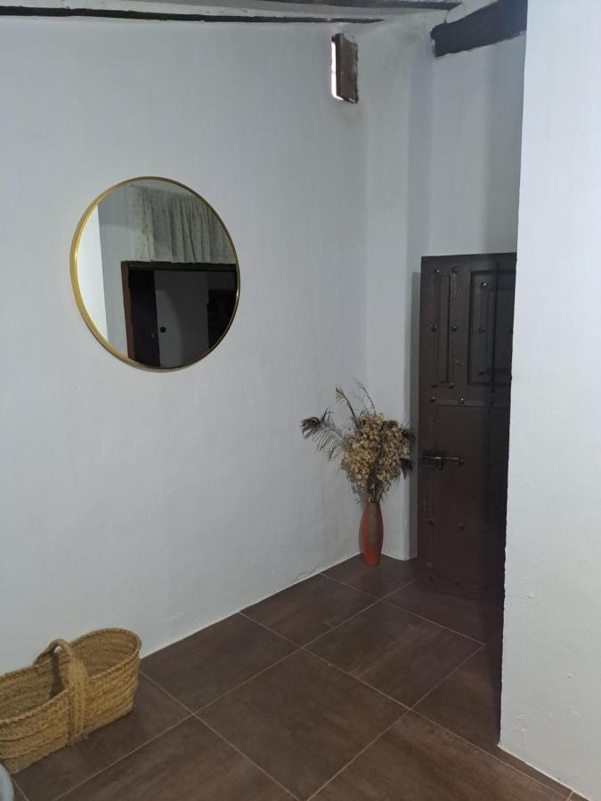 Casa De La Parra Villa Valverde de Jucar ภายนอก รูปภาพ